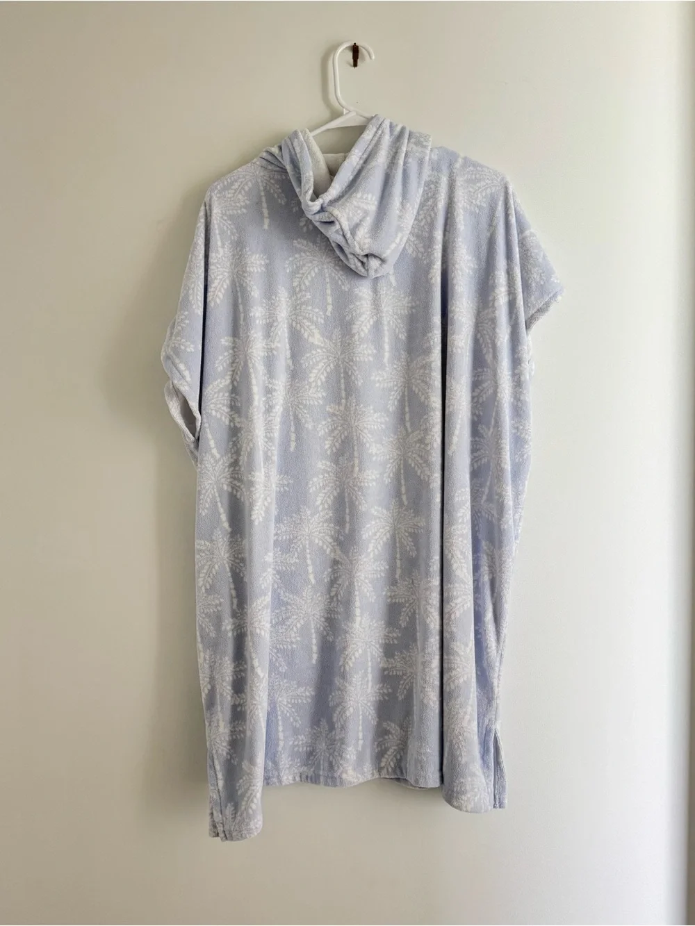 Light Blue Palm-Print Hooded Swim Coverup ~ Throwzy by Mario Lorenz - Picture 3 of 8